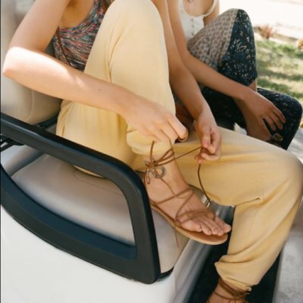 NWT Urban Outfitters Brown Suede Wrap Sandal